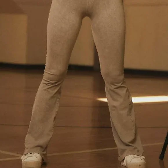 FP Movement Good Karma Flare Leggings - various sizes - Picture 4 of 9